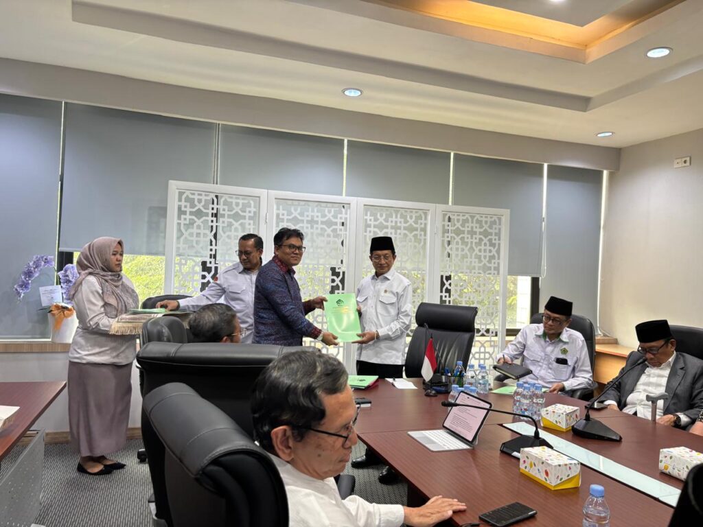 Rektor UIN Jakarta Komitmen Jalankan KMA 1543: Pemenuhan Hak-hak Karyawan Jadi Perhatian Penuh, Tak Ada  Pembayaran Sewa Lahan