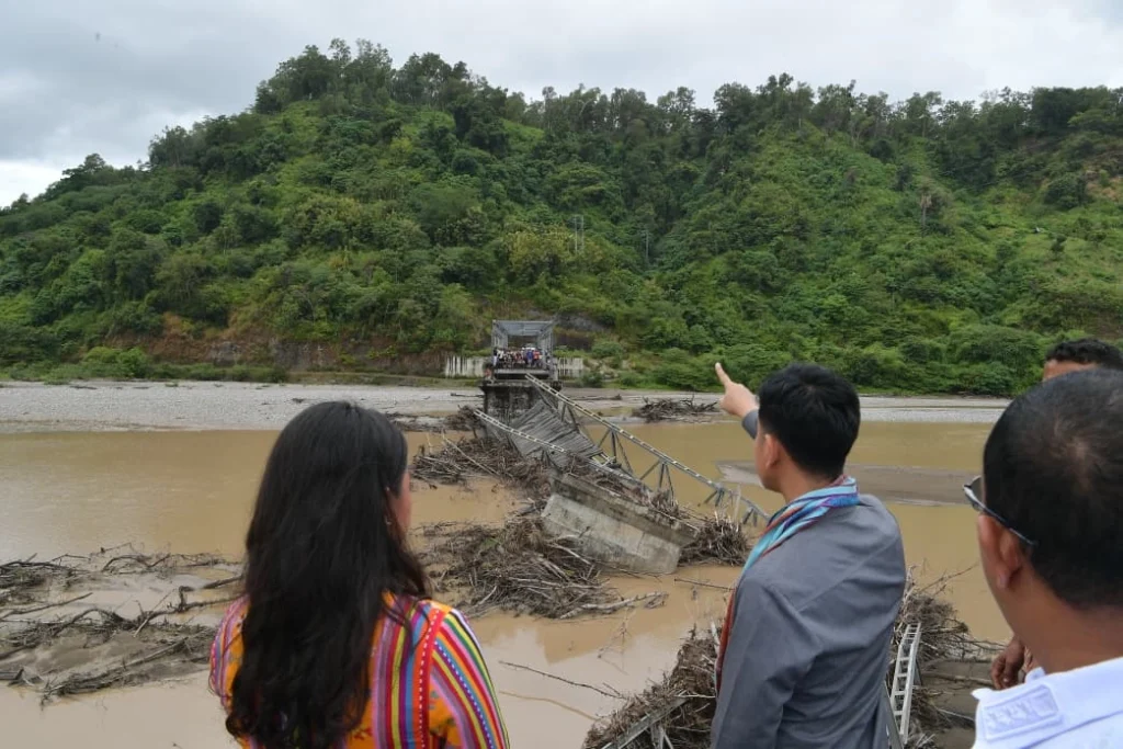 Serap Aspirasi Mahasiswa dan Masyarakat Amfoang, Wapres Tekankan Percepatan Infrastruktur dan Layanan Dasar di NTT