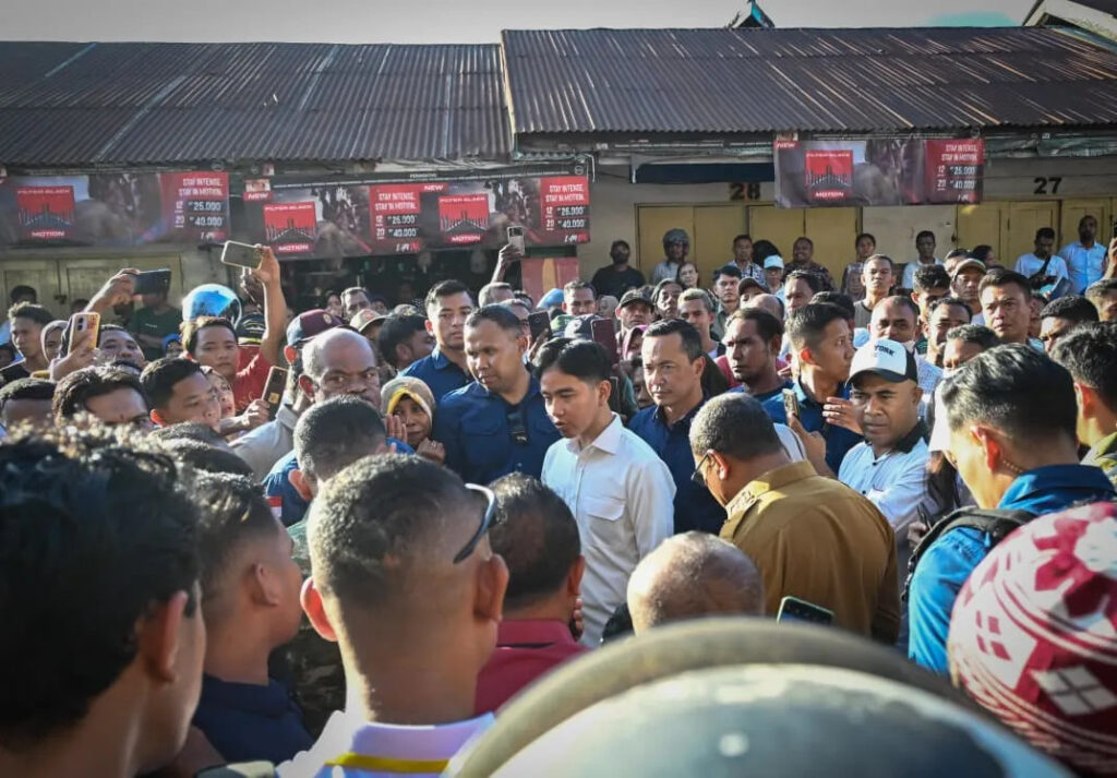Tinjau Pasar Lama Mbongawani, Wapres Dorong Percepatan Operasional dan Penguatan Ekonomi Rakyat